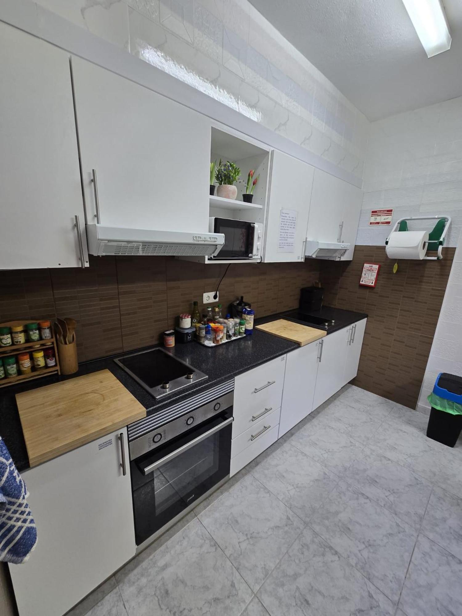 بيت شباب Sunny House لاغوس المظهر الخارجي الصورة